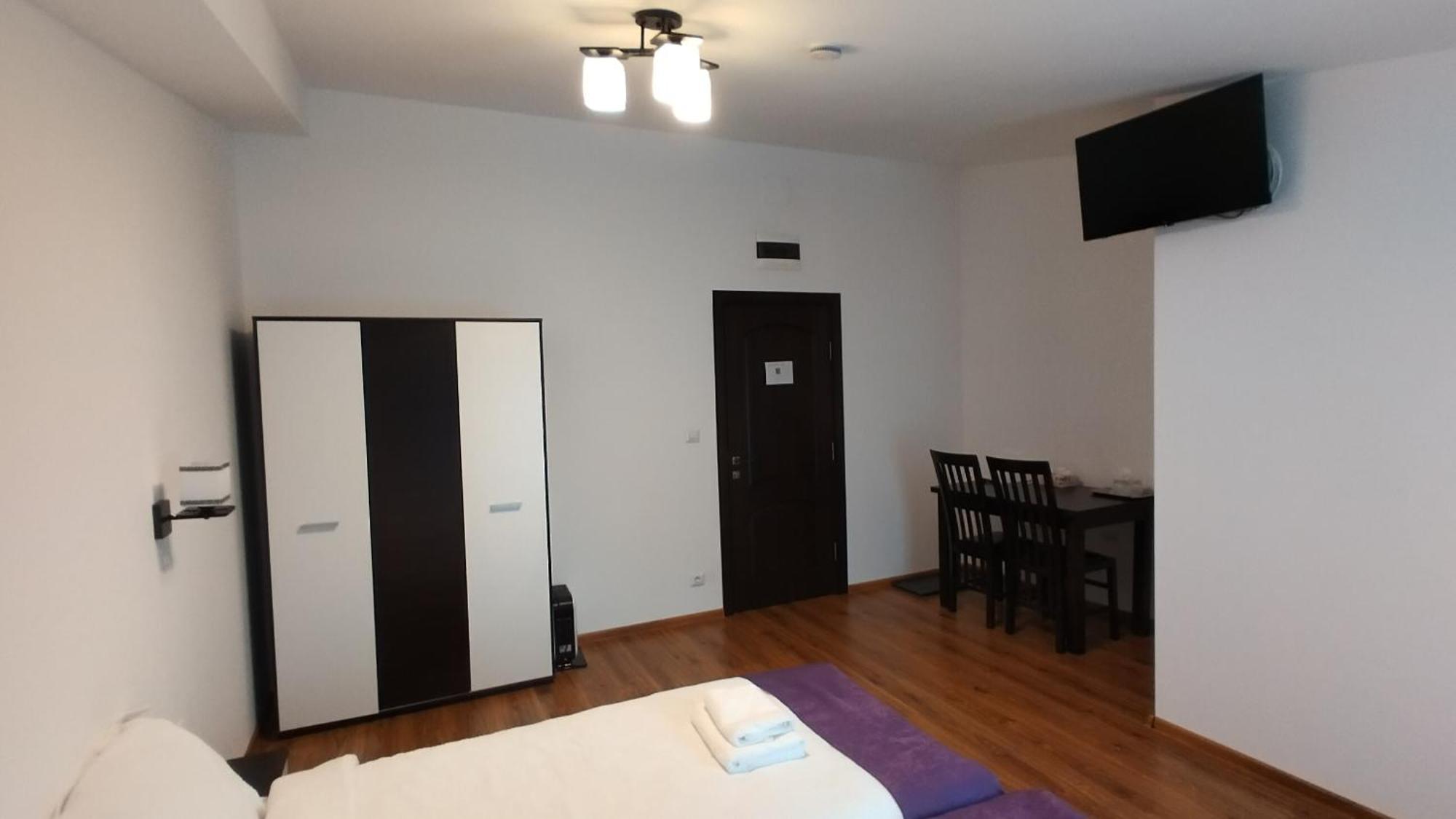 La Amy Apartment Pangarati Ngoại thất bức ảnh